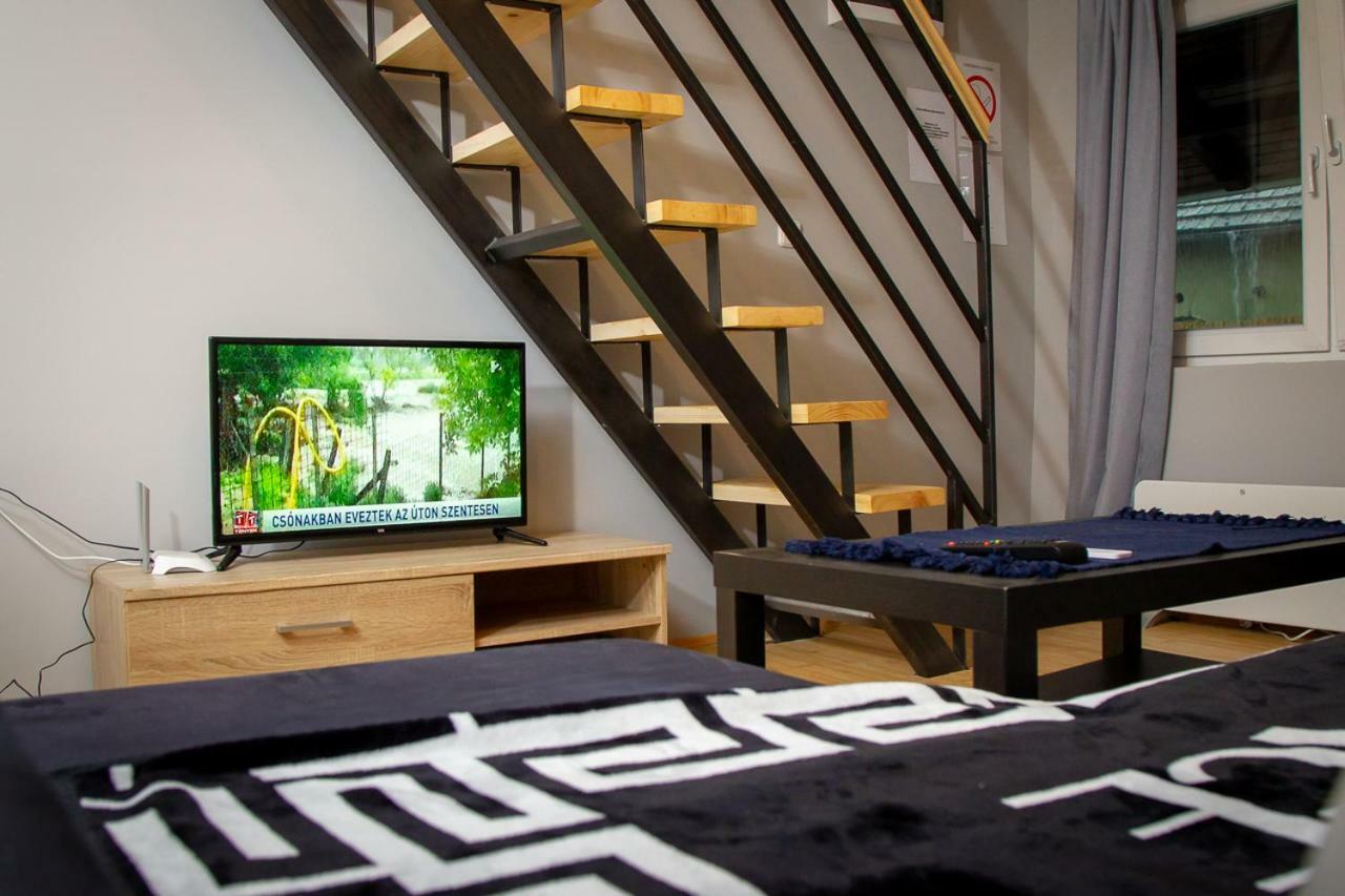 Отель Casa Simon 3 Суботица Экстерьер фото